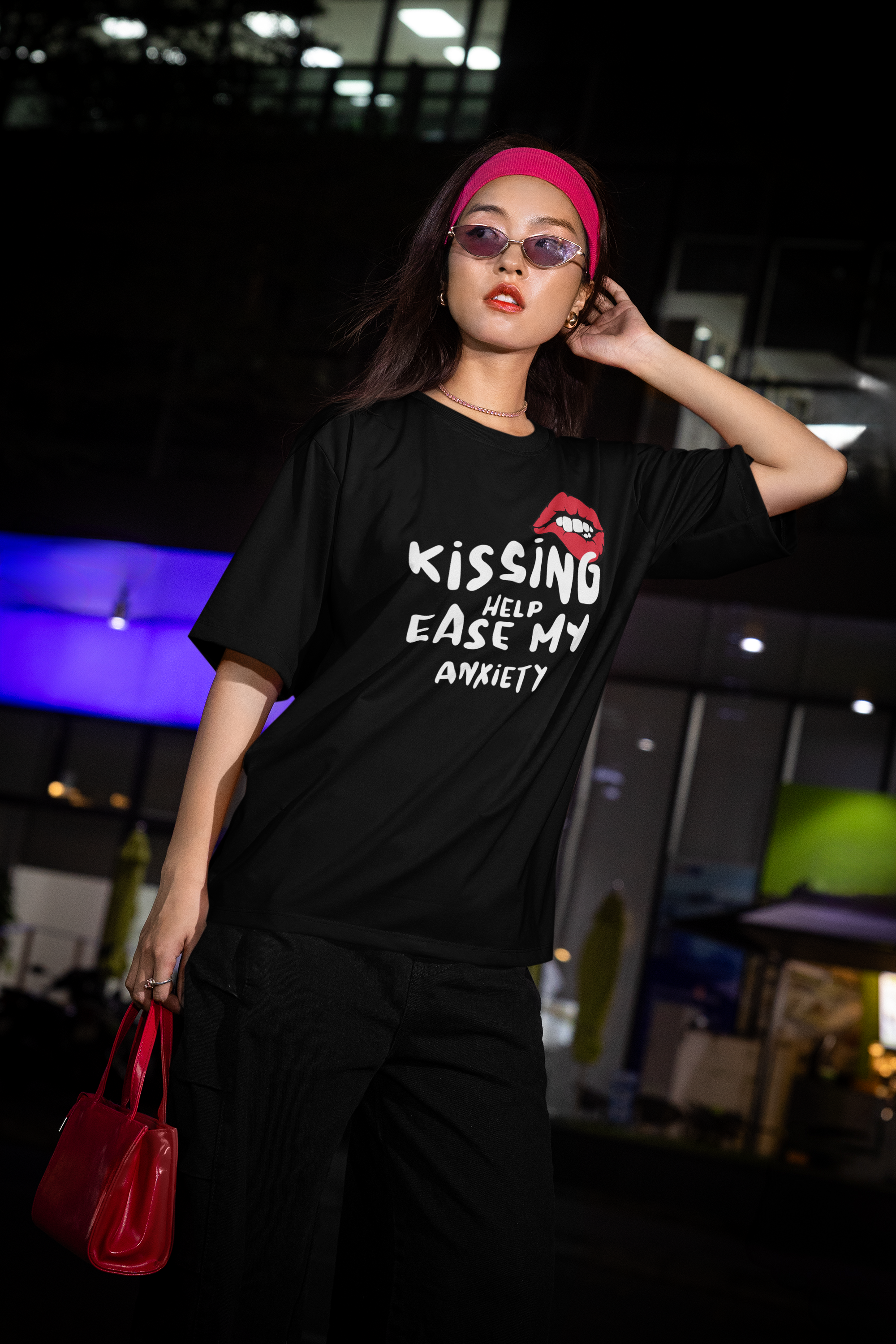 Alfaq Kissing help ease my Anxiety T-Shirt