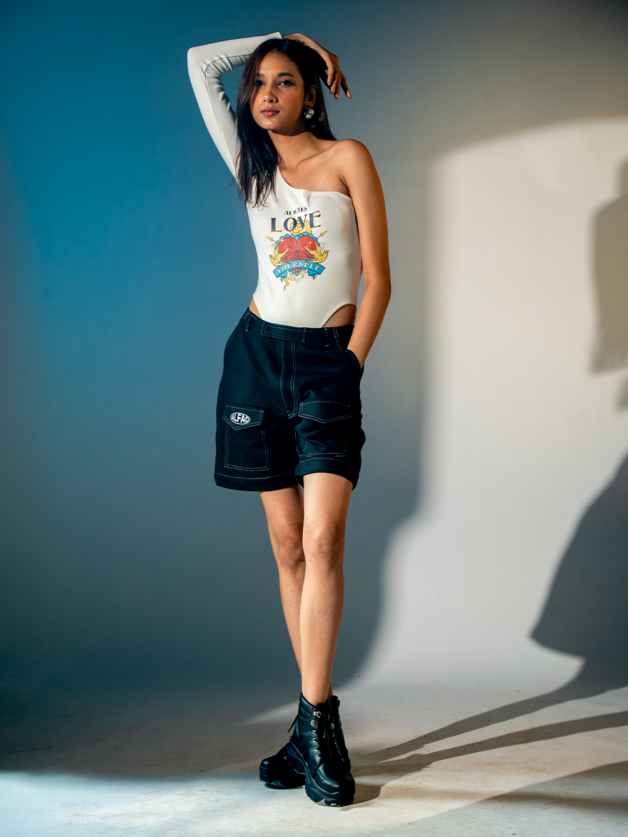 Alfaq Black Stitched Out Shorts